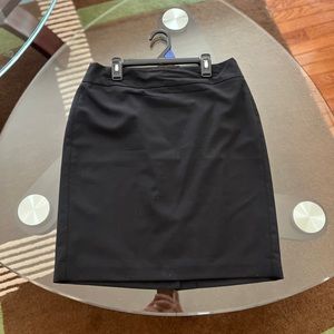 Banana Republic, Black Stretch Wool Suiting Skirt, size 6P, petite, NWT